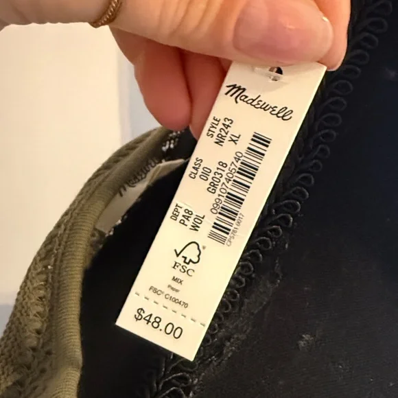 NWT Madewell Crochet Knit Cutaway Tank - Size XL - Picture 3 of 5